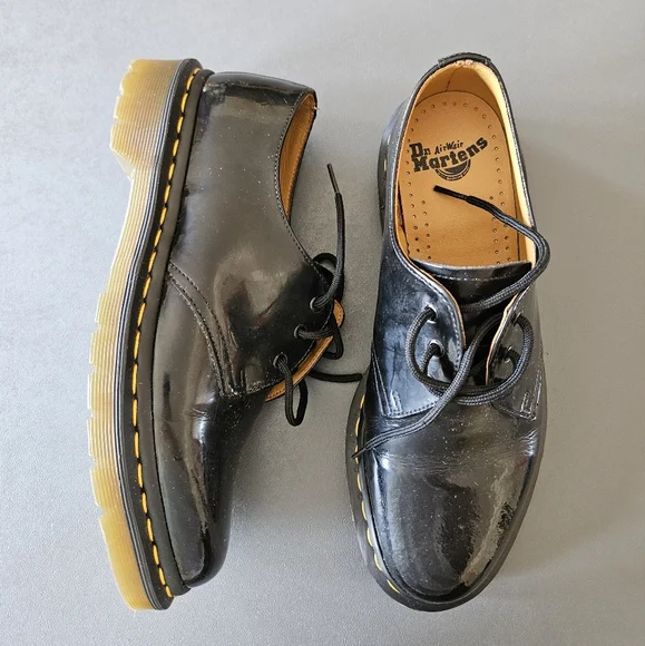 Dr. Martens 1461 Oxford Black Patent Leather With Yellow Stitching Sz 41 / US 9 - Picture 4 of 8
